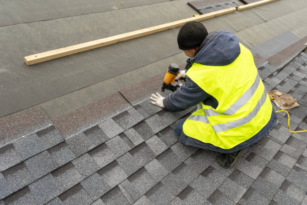 Best Best Roofing Contractors  in Moweaqua, IL